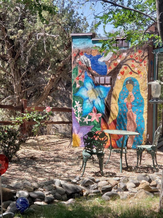Grizzly Roadhouse Bed And Breakfast Cortez Esterno foto